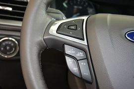 2013款福特蒙迪欧1.5L