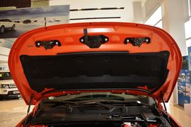 2015款路虎发现神行2.0T