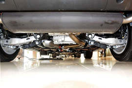 2015款路虎发现神行2.0T