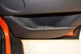 2015款路虎发现神行2.0T