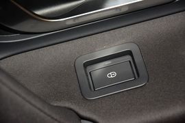 2015款路虎发现神行2.0T