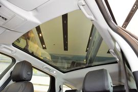 2015款路虎发现神行2.0T