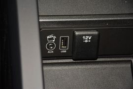 2015款路虎发现神行2.0T