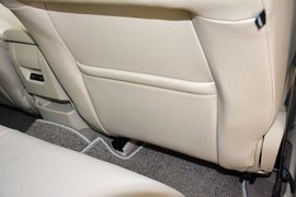 2015款福特福克斯三厢1.5L