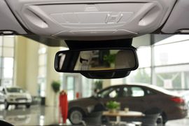 2015款福特福克斯三厢1.5L