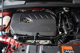 2015款福特福克斯两厢1.5L
