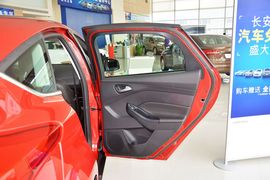 2015款福特福克斯两厢1.5L