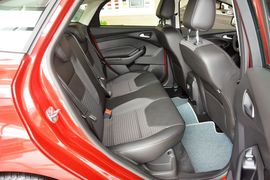 2015款福特福克斯两厢1.5L