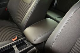 2015款福特福克斯两厢1.5L