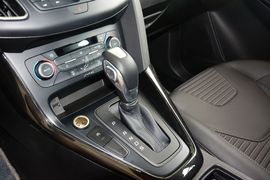 2015款福特福克斯两厢1.5L