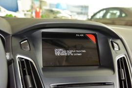 2015款福特福克斯两厢1.5L