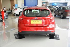 2015款福特福克斯两厢1.5L