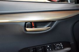 2015款雷克萨斯NX200