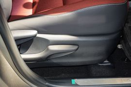 2015款雷克萨斯NX200