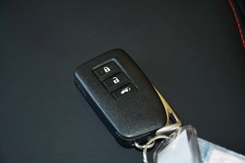 2015款雷克萨斯NX200