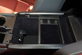 2015款雷克萨斯NX200