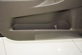 2014款丰田逸致180G