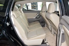 2014款丰田逸致180G