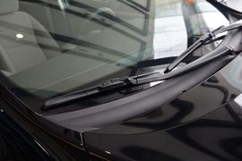 2014款丰田逸致180G