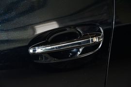 2014款丰田逸致180G