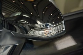 2014款丰田逸致180G