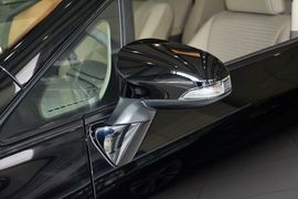 2014款丰田逸致180G