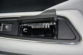 2015款红旗H7