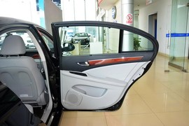 2015款红旗H7