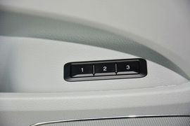 2015款红旗H7