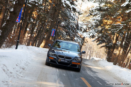 宝马冬季驾驶训练营雪地试驾宝马325i