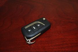 2015款丰田凯美瑞2.0E精英版