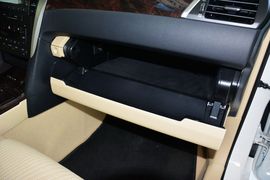 2015款丰田凯美瑞2.0E精英版