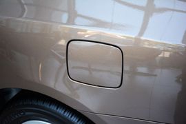 2015款现代悦动1.6L自动舒适型