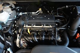 2015款现代悦动1.6L自动舒适型