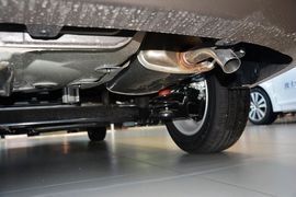 2015款现代悦动1.6L自动舒适型