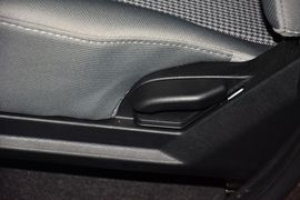 2015款现代悦动1.6L自动舒适型