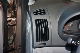 2015款现代悦动1.6L自动舒适型