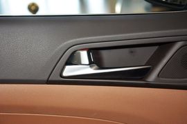 2015款现代全新途胜1.6T
