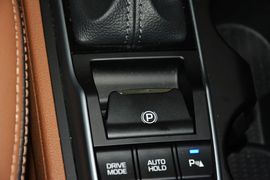 2015款现代全新途胜1.6T