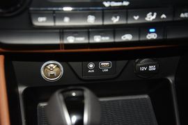 2015款现代全新途胜1.6T