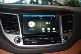 2015款现代全新途胜1.6T