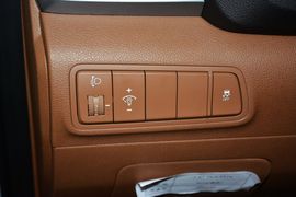 2015款现代全新途胜1.6T