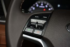 2015款现代全新途胜1.6T
