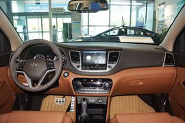 2015款现代全新途胜1.6T