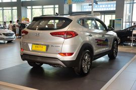 2015款现代全新途胜1.6T