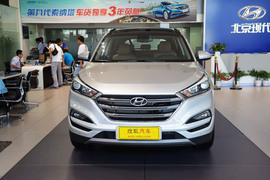 2015款现代全新途胜1.6T