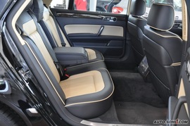 2010款大众辉腾V6