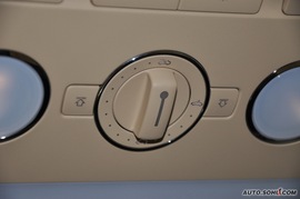 2010款大众辉腾V6