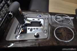 2010款大众辉腾V6