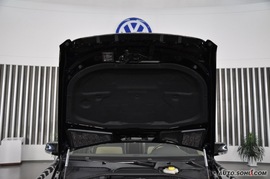 2010款大众辉腾V6
